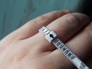 Ring Sizer | Find Your Ring Size at Home | Sizes 1-17 // DIY Tool